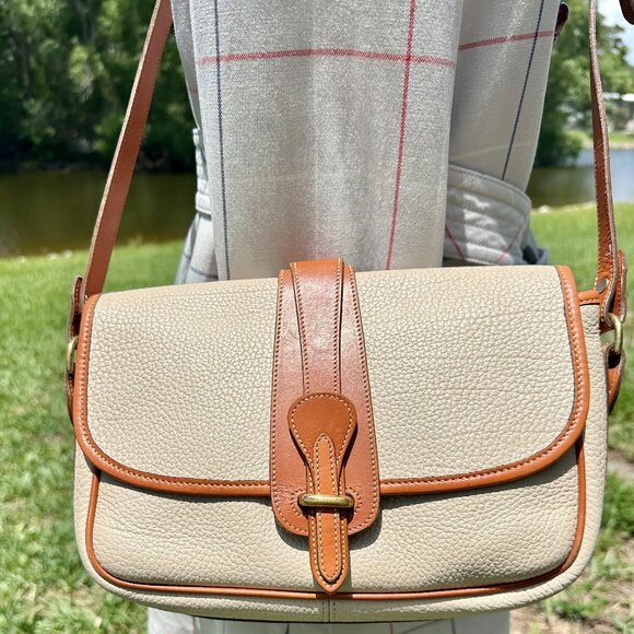 Vintage DB Dooney & Bourke All Weather Leather Equestrian Crossbody Shoulder Bag - Picture 3 of 16